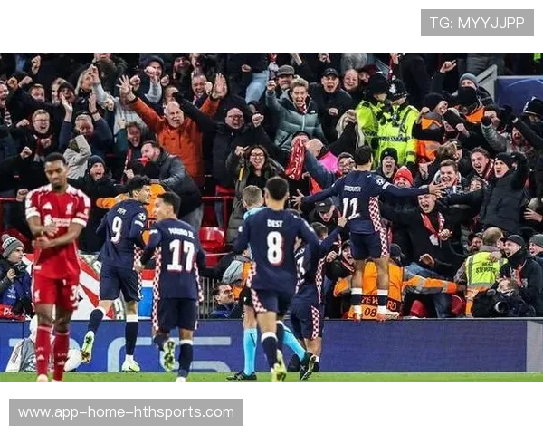 利物浦角球套路奏效，范迪克高点一顶破网