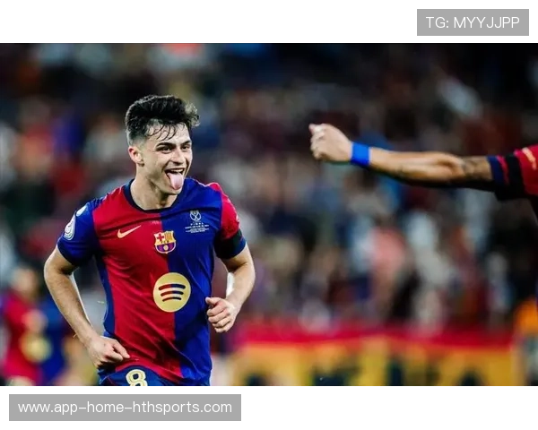 巴萨佩德里训练中穿插跑动极富智慧